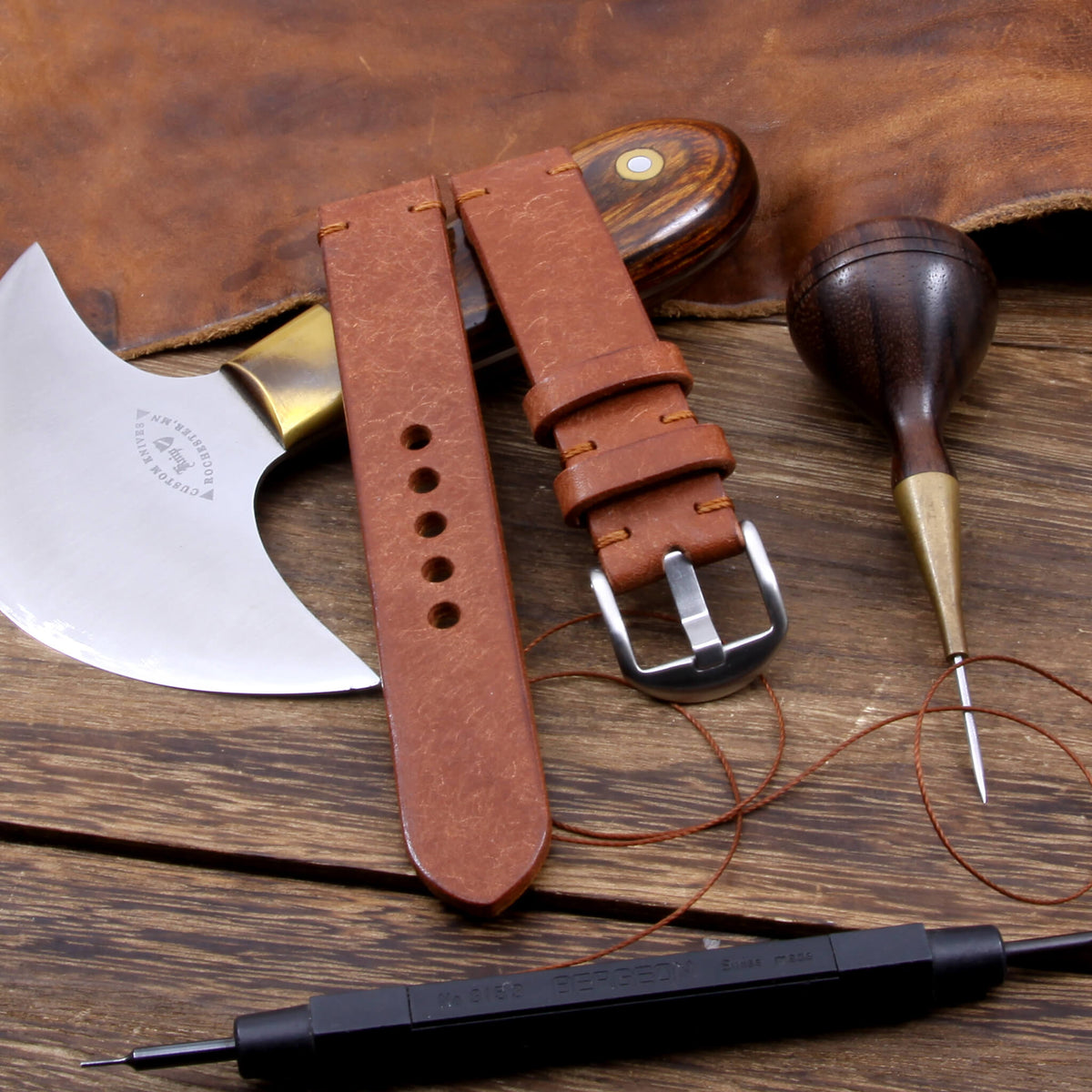 Minimalist Leather Apple Watch strap in Rustic Russet vegetable-tanned leather — Cozy Handmade
