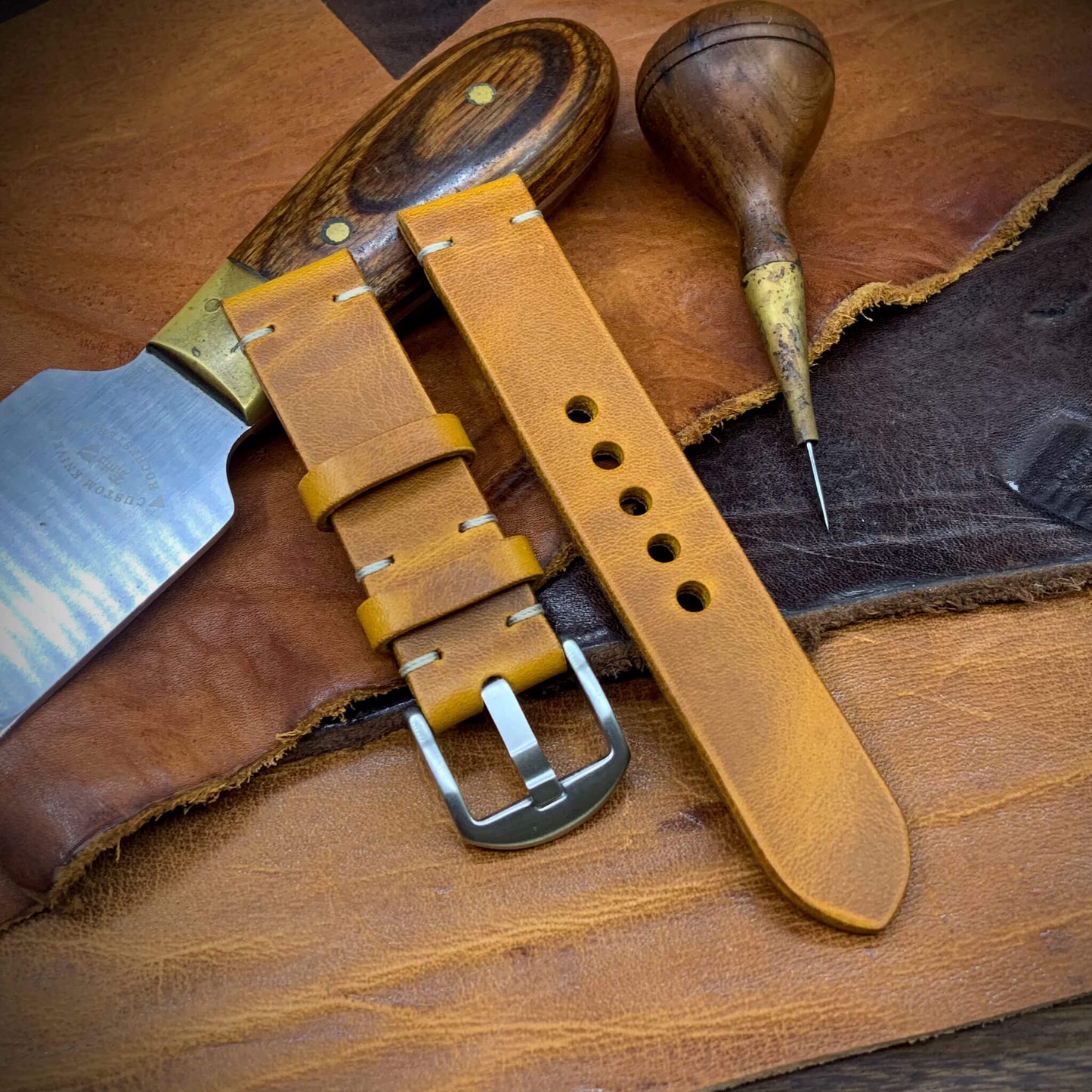2-Piece Minimalist Leather Watch Strap, made with Wax Napoli full grain Italian veg-tanned leather by Cozy Handmade
