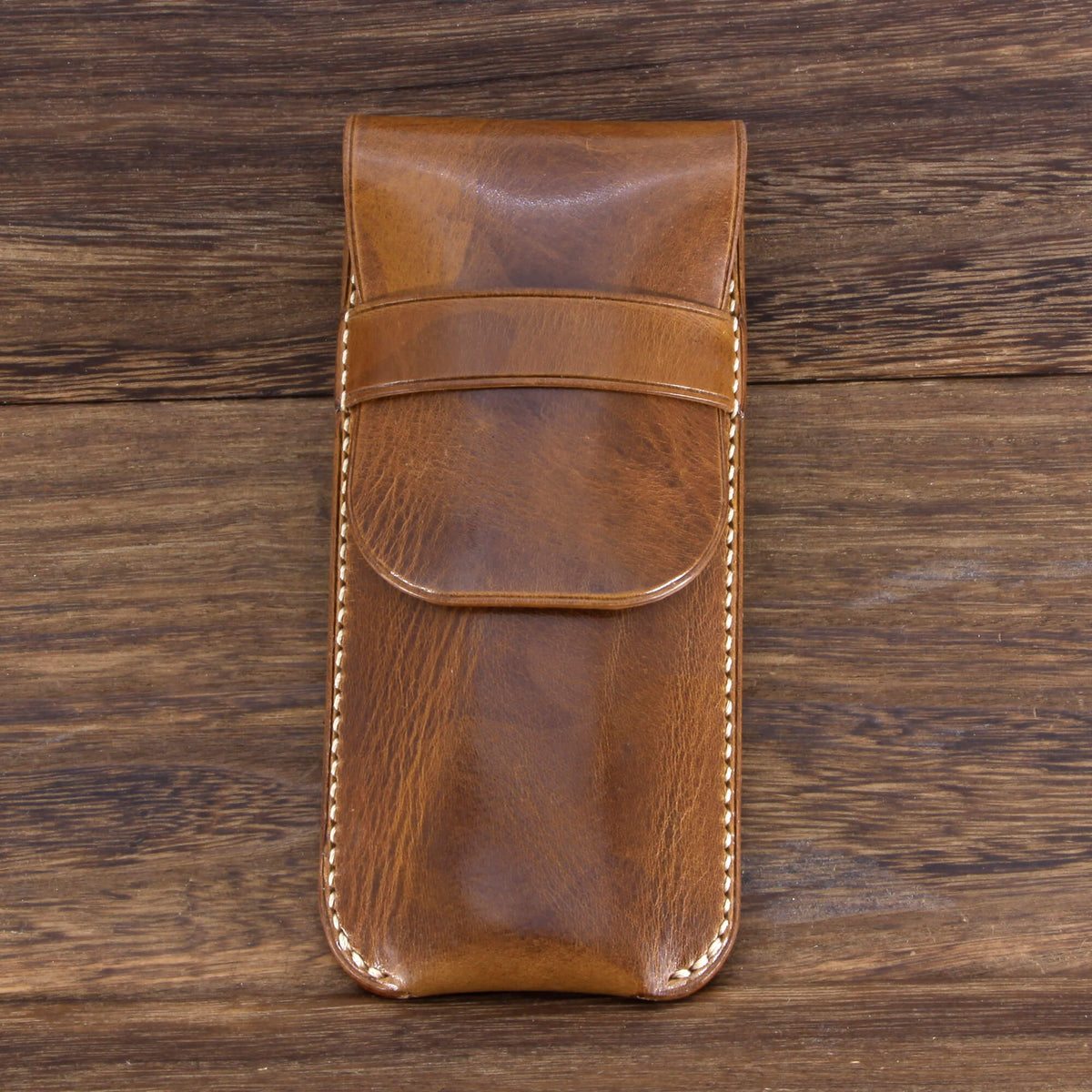 Premium Italian vegetable-tanned leather single watch slip case by Cozy Handmade | Military 102