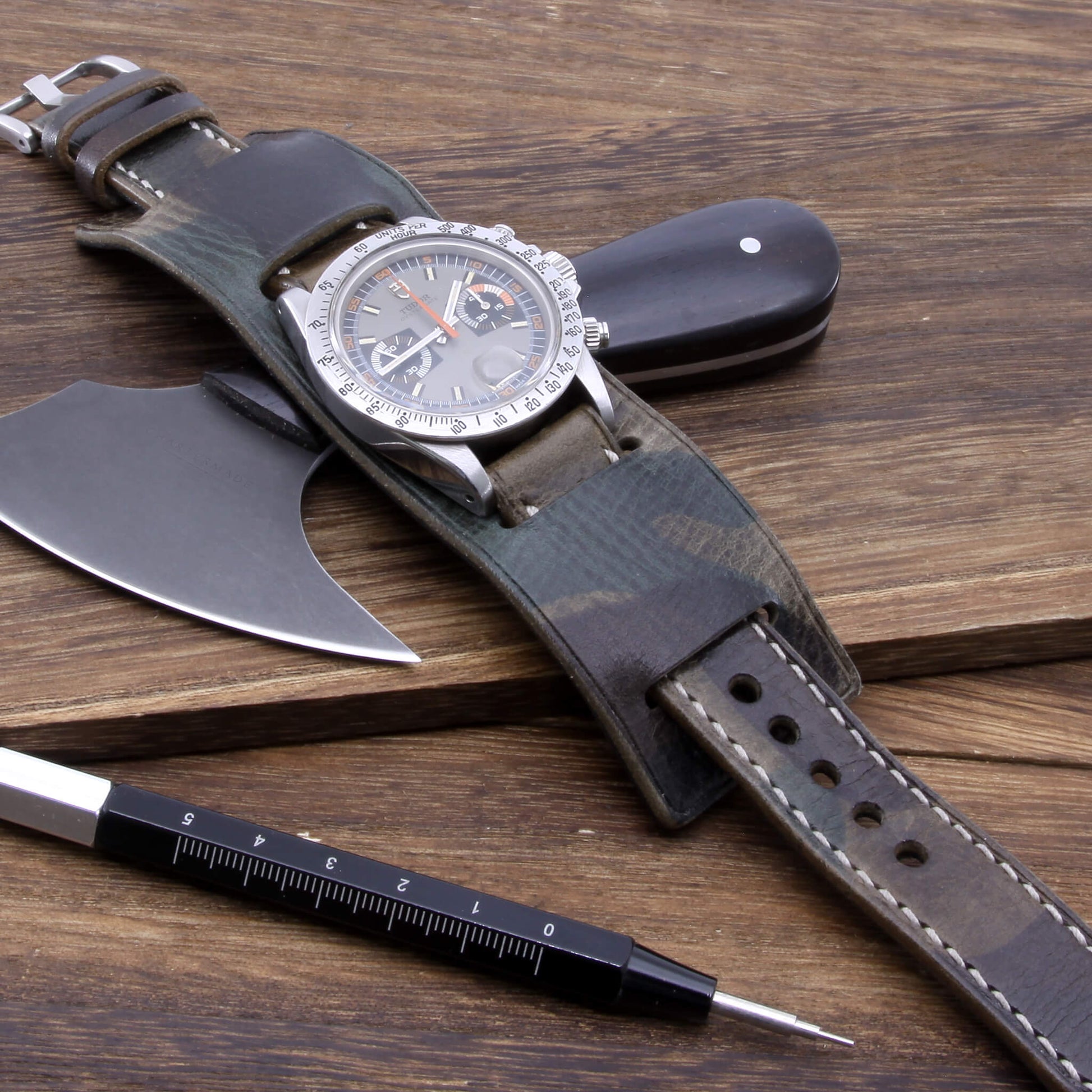 Leather bund pad in Newman Style Military 107 camouflage (timepiece for illustrative purposes only) | Stitch-less construction, made with full grain Italian veg-tanned leather
