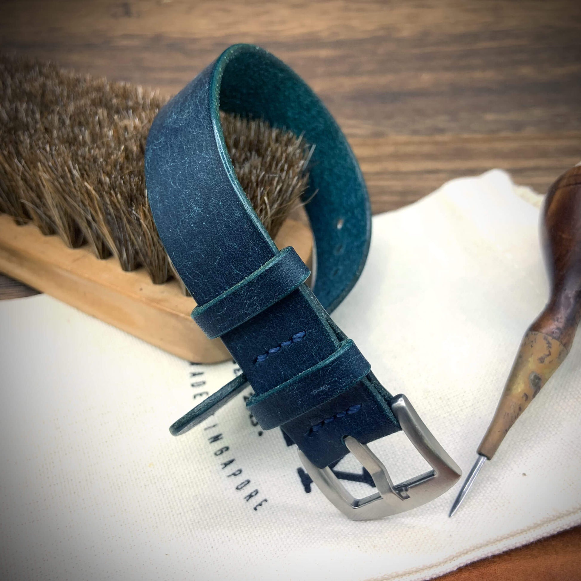 Single Pass Watch Strap, 2-Keeper Style Pueblo-Nazionale | Full Grain Italian Vegetable-Tanned Leather | Cozy Handmade