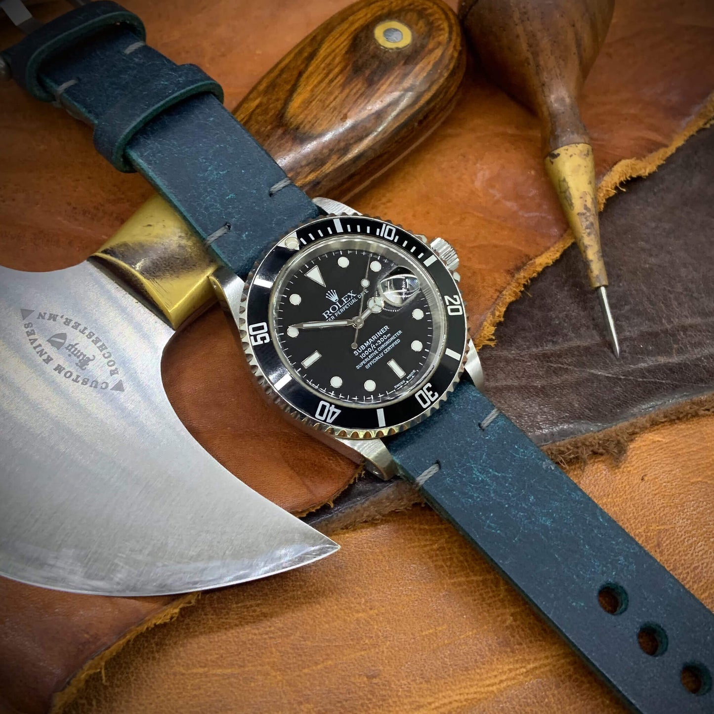 2-Piece Minimalist Leather Watch Strap, made with Pueblo Nazionale full grain Italian veg-tanned leather by Cozy Handmade