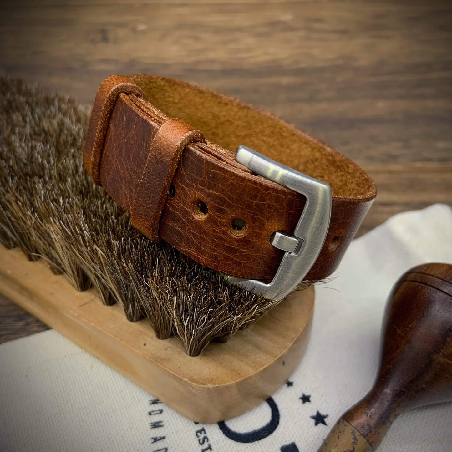 Single Pass Watch Strap, 2-Keeper Style Wax-Cognac | Full Grain Italian Vegetable-Tanned Leather | Cozy Handmade