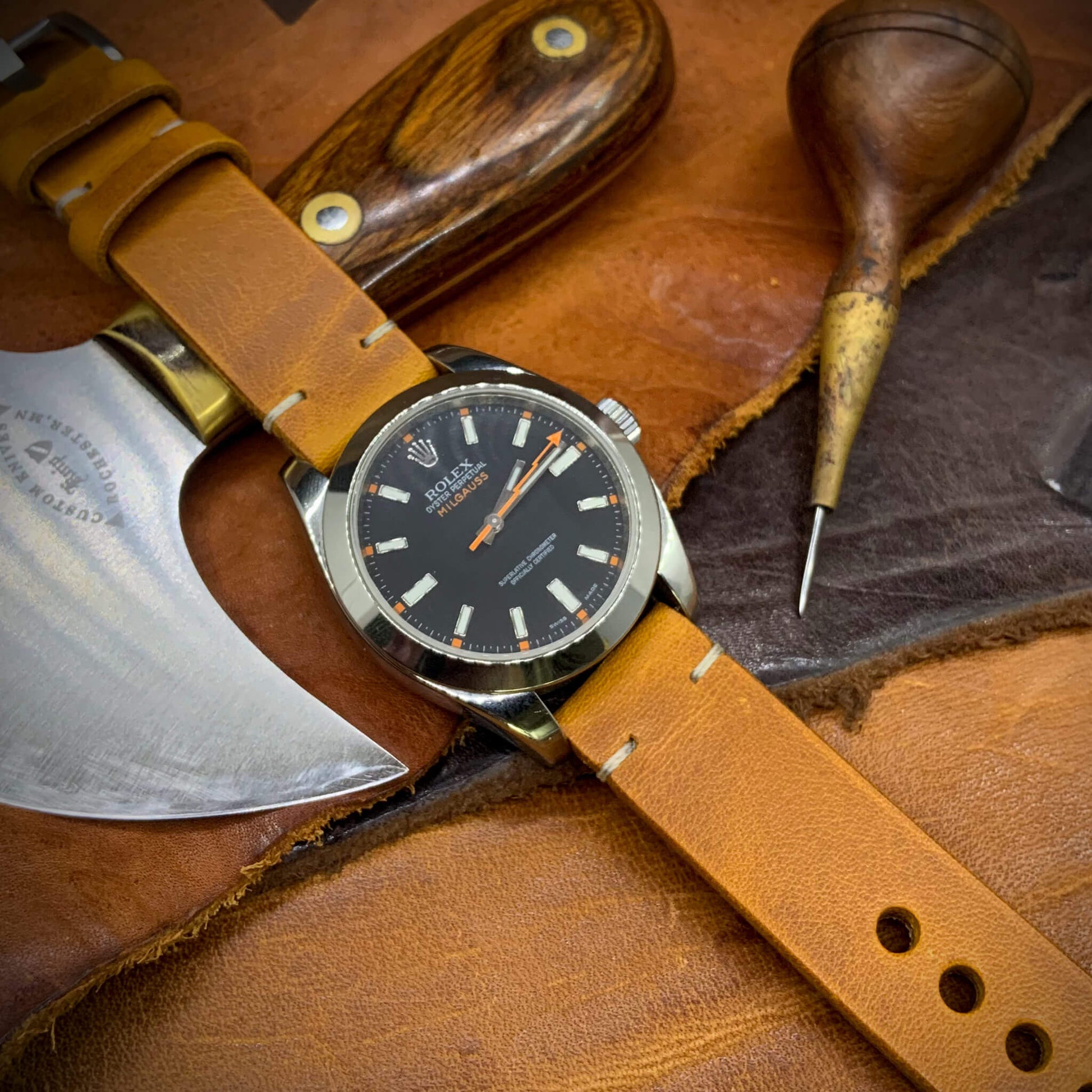 2-Piece Minimalist Leather Watch Strap, made with Wax Napoli full grain Italian veg-tanned leather by Cozy Handmade