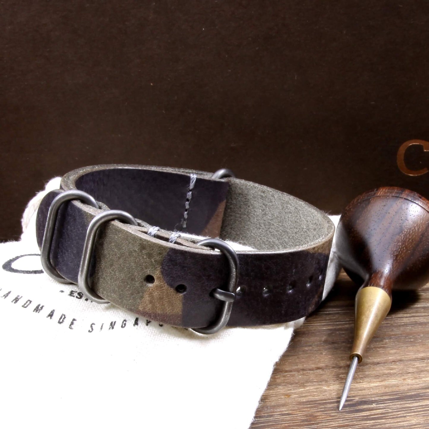 Leather Watch Strap, 4-Ring Camo Grigio | Full Grain Italian Veg Tanned Leather | Cozy Handmade