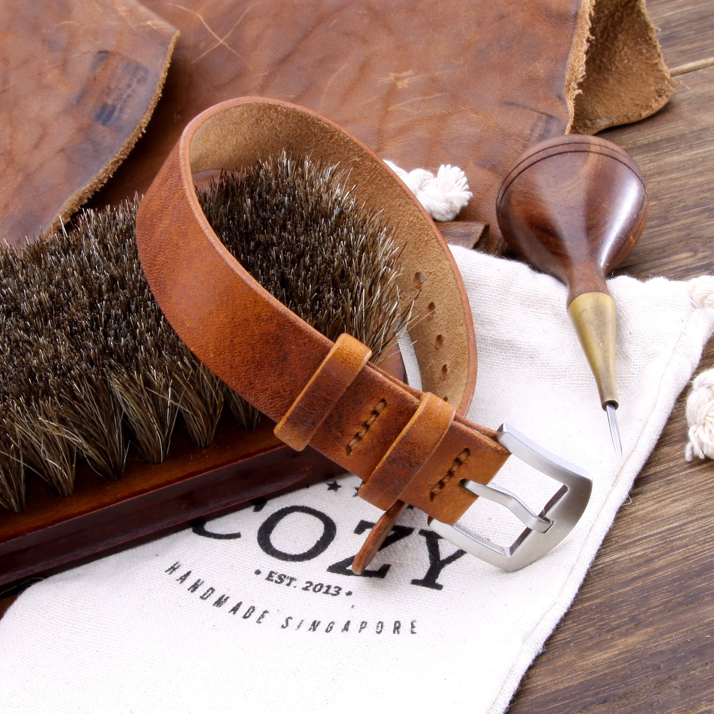 Single Pass Leather Watch Strap, 2-Keeper Style Vintage 403 | Full Grain Italian Vegetable-Tanned Leather | Cozy Handmade
