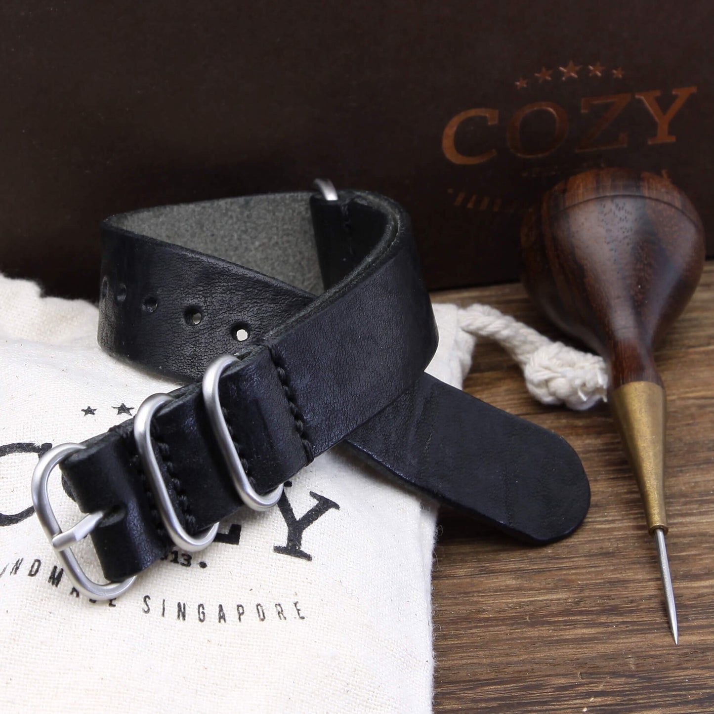 Leather Watch Strap, 4-Ring Vintage NERO (Black) | Full Grain Italian Veg Tanned | Cozy Handmade